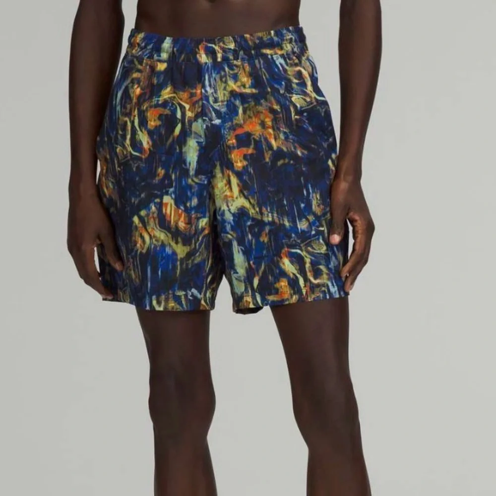 Lululemon Pace Breaker Athletica Shorts Men’s M Running Hiking Blue Multicolor